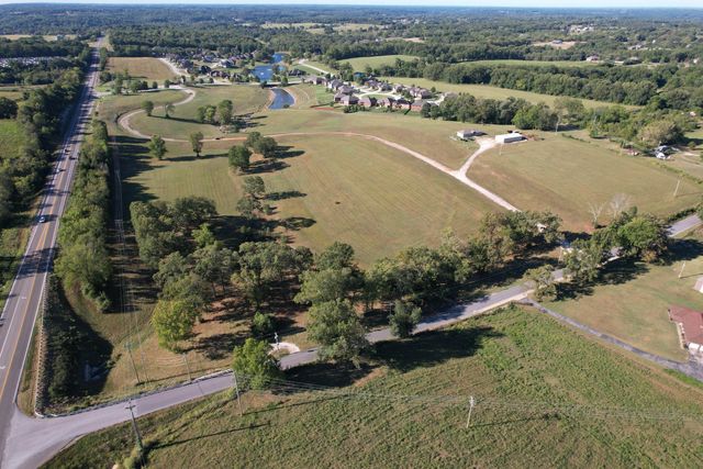 1261 Marketplace, Nixa, MO 65714