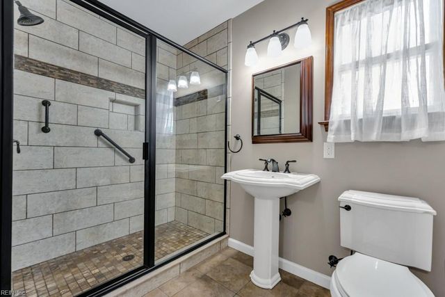 1184 Northvale DR, Virginia Beach, VA 23464