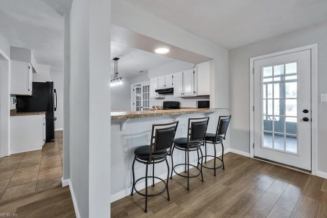 1184 Northvale DR, Virginia Beach, VA 23464