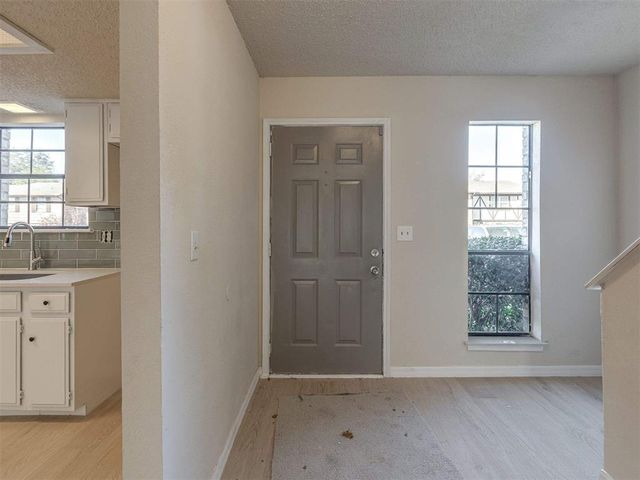 8137 NW 23rd Street, Oklahoma City, OK 73127