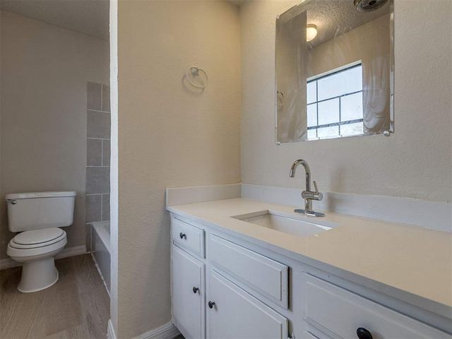 8137 NW 23rd Street, Oklahoma City, OK 73127