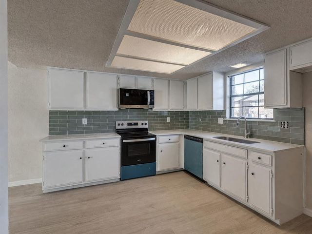 8137 NW 23rd Street, Oklahoma City, OK 73127