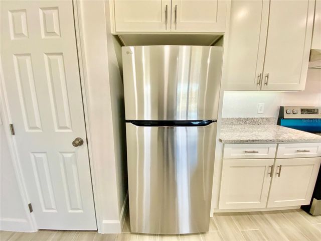 10000 MASSEY STREET, Orlando, FL 32825