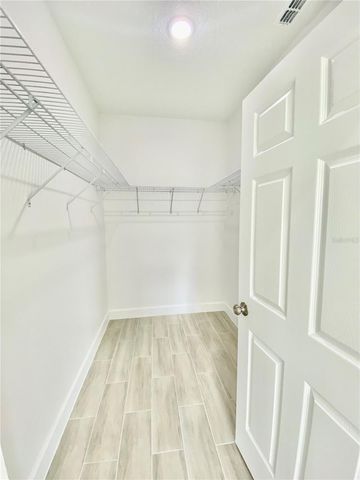 10000 MASSEY STREET, Orlando, FL 32825