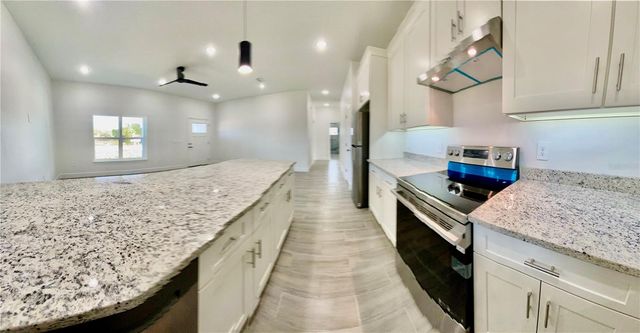 10000 MASSEY STREET, Orlando, FL 32825