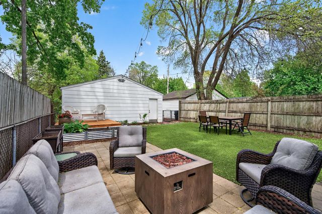 819 26th Avenue NE, Minneapolis, MN 55418