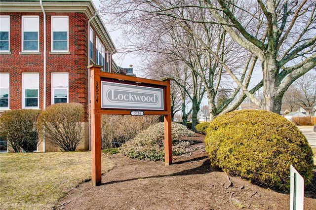 3524 West Shore Rd. Building C-704 Road C-704, Warwick, RI 02886