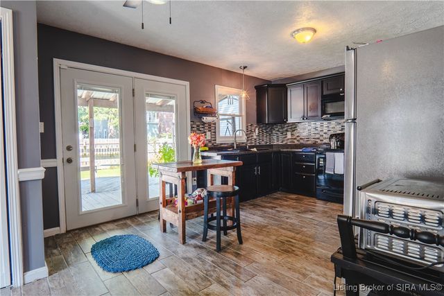 108 N 2nd Street, Scottsburg, IN 47170