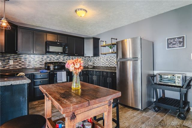 108 N 2nd Street, Scottsburg, IN 47170