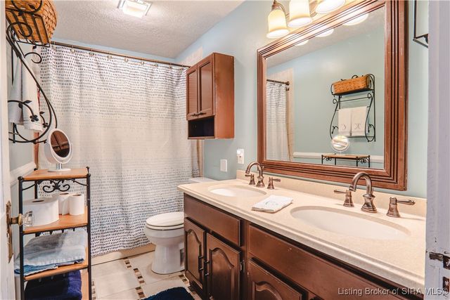 108 N 2nd Street, Scottsburg, IN 47170