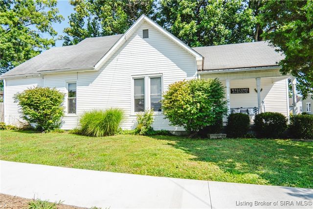 108 N 2nd Street, Scottsburg, IN 47170