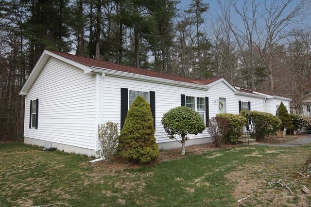 1307 Blueberry Circle, Middleboro, MA 02346