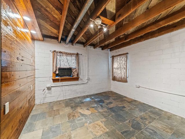 111 Greenway Street, Hot Springs National Park, AR 71901