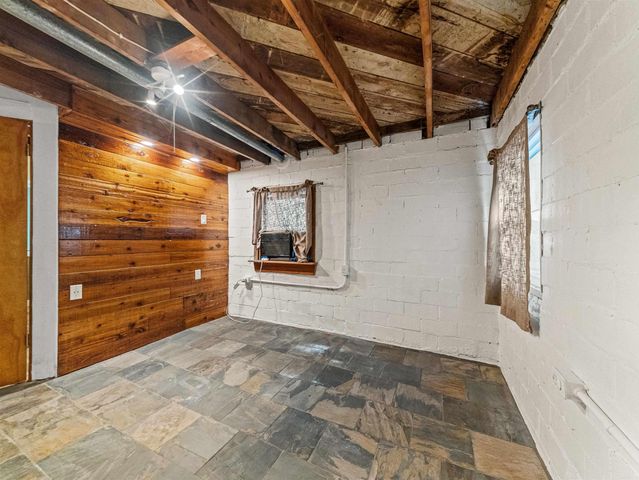 111 Greenway Street, Hot Springs National Park, AR 71901