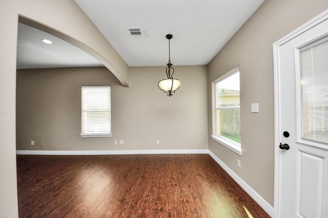 10731 Prillerman Trails Drive, Houston, TX 77016