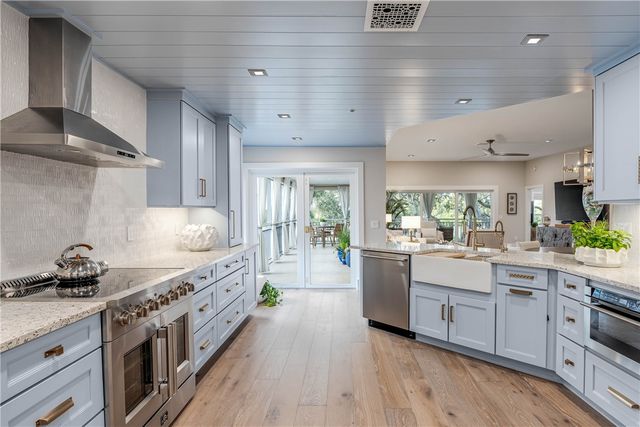 8835 W Orchid Island Circle 605, Vero Beach, FL 32963