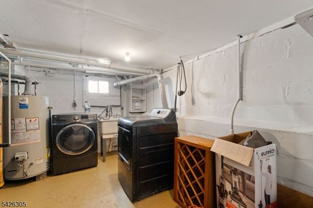 326 Eastern Pkwy, Newark City, NJ 07106