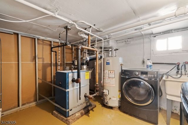 326 Eastern Pkwy, Newark City, NJ 07106