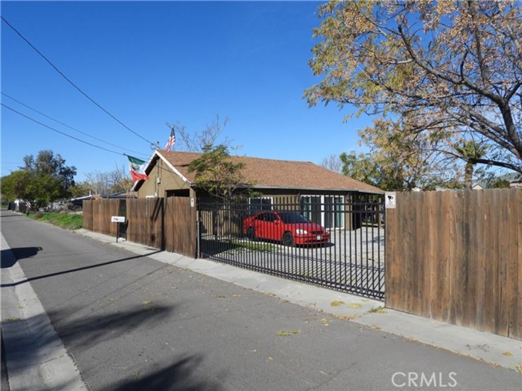 40560 Artesia, San Jacinto, CA 92583