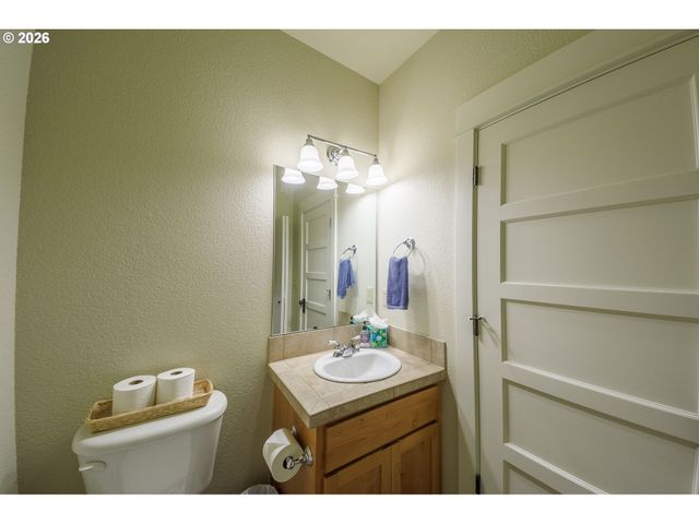 11047 DESERT SKY Loop, Redmond, OR 97756