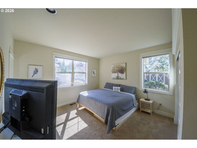 11047 DESERT SKY Loop, Redmond, OR 97756