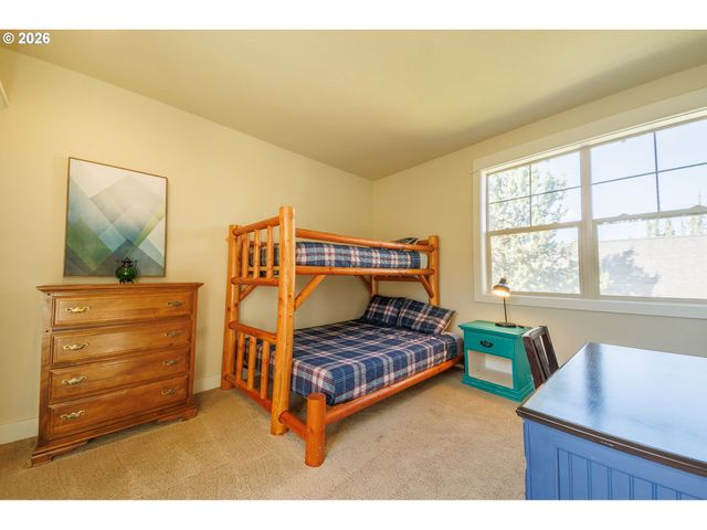 11047 DESERT SKY Loop, Redmond, OR 97756