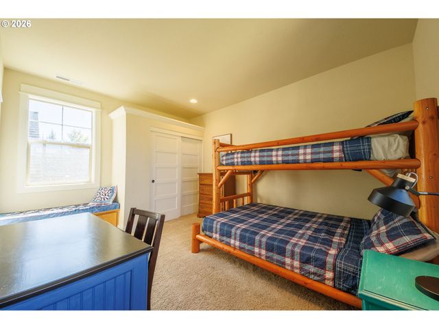 11047 DESERT SKY Loop, Redmond, OR 97756