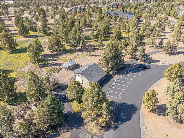 11047 DESERT SKY Loop, Redmond, OR 97756