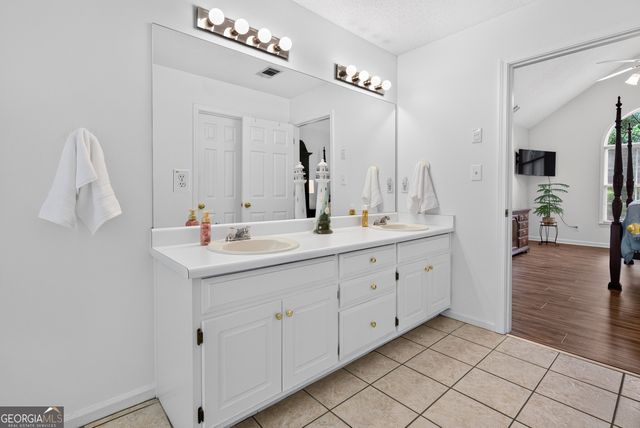 145 Butterfield Lane, Fayetteville, GA 30214