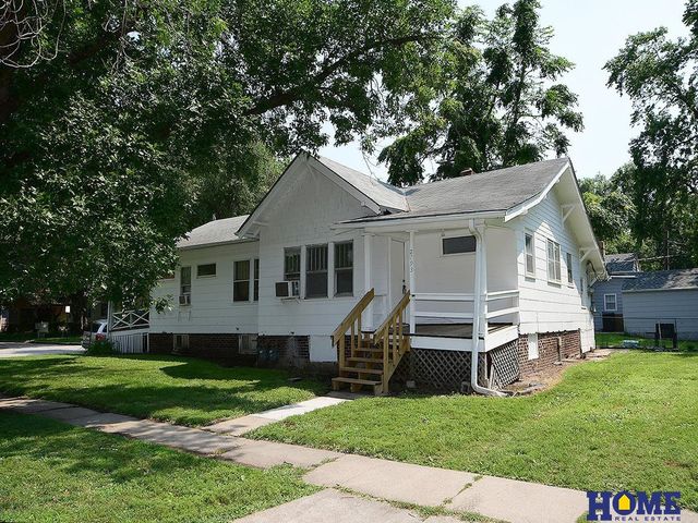 2793 F Street, Lincoln, NE 68510