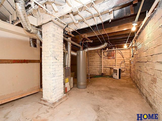2793 F Street, Lincoln, NE 68510
