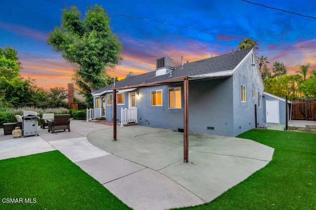 19910 Enadia Way, Winnetka, CA 91306