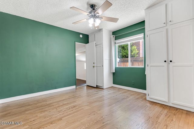 19910 Enadia Way, Winnetka, CA 91306