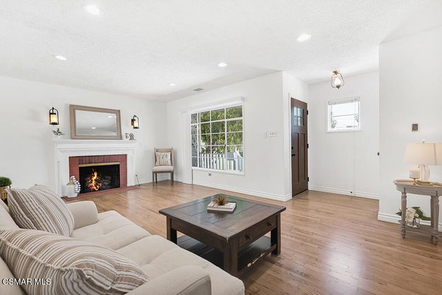 19910 Enadia Way, Winnetka, CA 91306