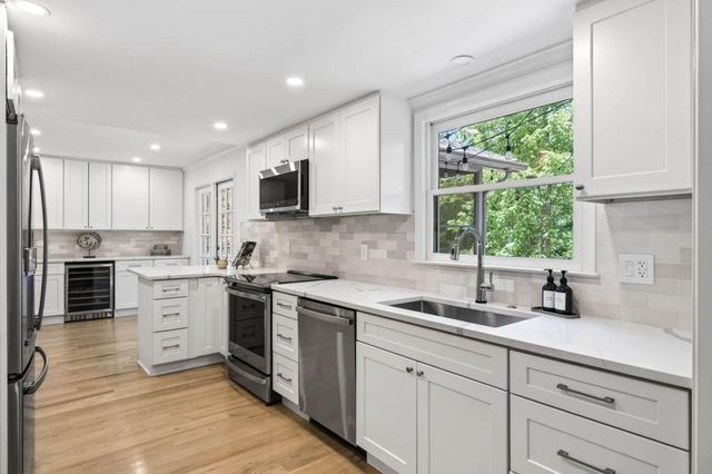 330 High Brook Drive, Atlanta, GA 30342