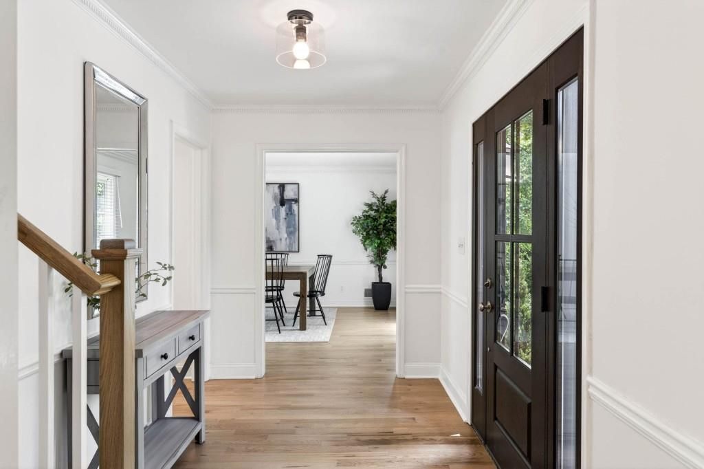 Image 16 of property listing at 330 High Brook Drive, Atlanta, GA 30342