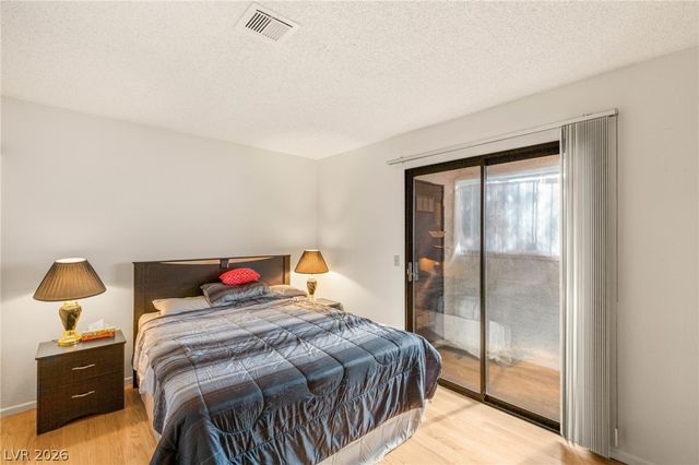 5171 Caliente Street 131, Las Vegas, NV 89119