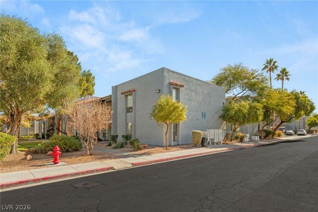 5171 Caliente Street 131, Las Vegas, NV 89119