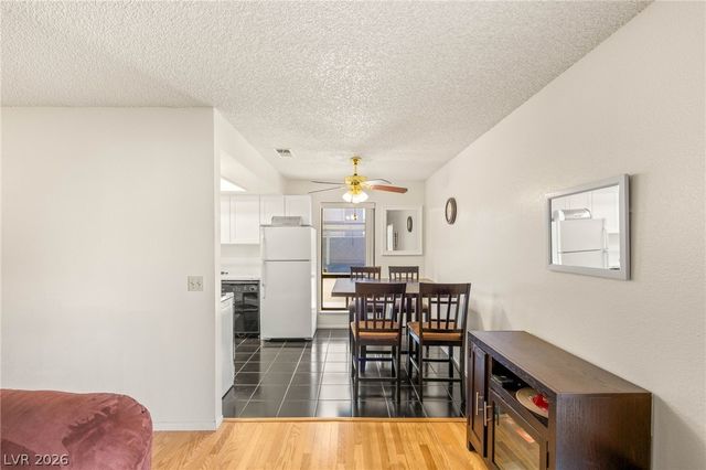 5171 Caliente Street 131, Las Vegas, NV 89119