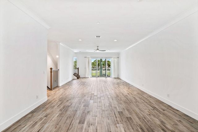 12544 Gross Pointe Drive, Palm Beach Gardens, FL 33418