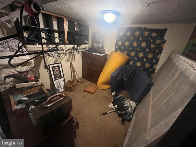 1960 MAPLE AVE, Croydon, PA 19021