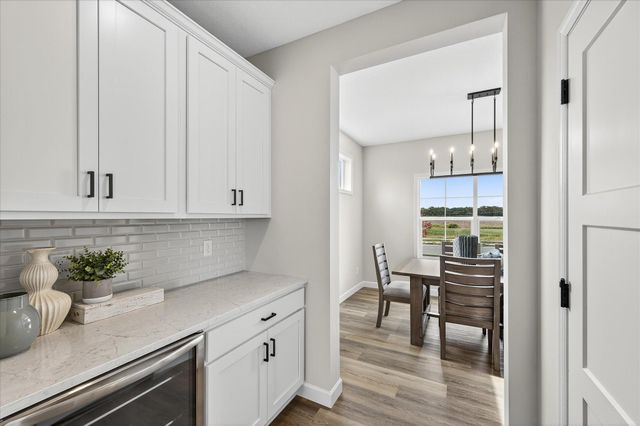 900 Greywood Boulevard SW, Delano, MN 55328