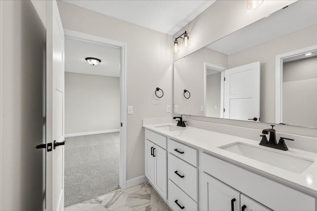 900 Greywood Boulevard SW, Delano, MN 55328