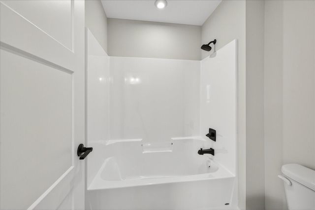 900 Greywood Boulevard SW, Delano, MN 55328