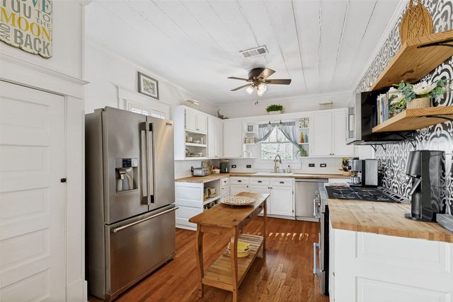 408 Heard Street, Mckinney, TX 75069