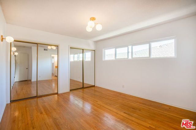 6125 Bedford Avenue, Los Angeles, CA 90056