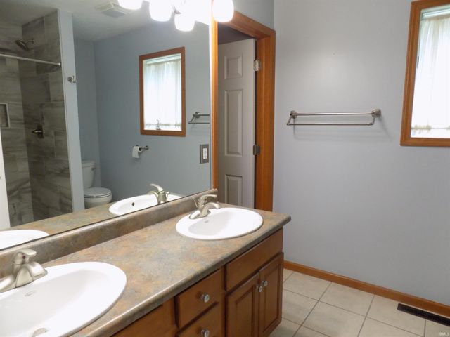 23104 Johnathon Court, Elkhart, IN 46516