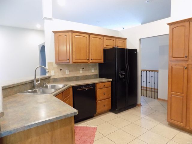 23104 Johnathon Court, Elkhart, IN 46516