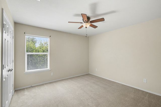 1349 Hillside Drive, Burleson, TX 76028