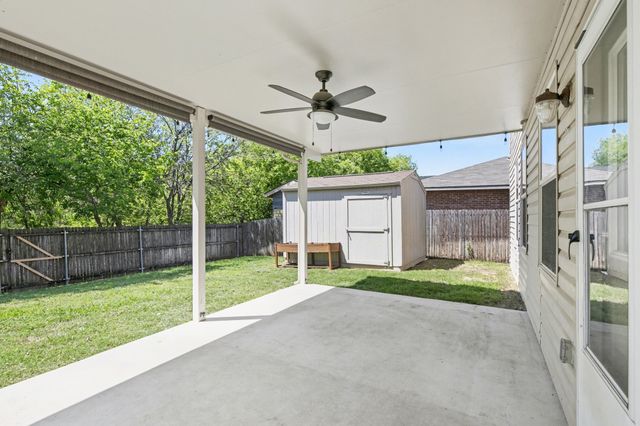 1349 Hillside Drive, Burleson, TX 76028
